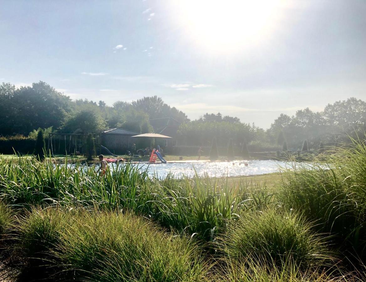 Landhuis Hotel De Hilkensberg Broekhuizen  Kültér fotó