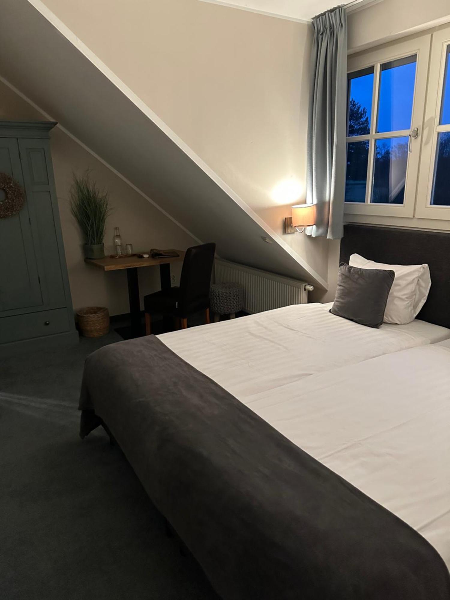 Landhuis Hotel De Hilkensberg Broekhuizen  Kültér fotó