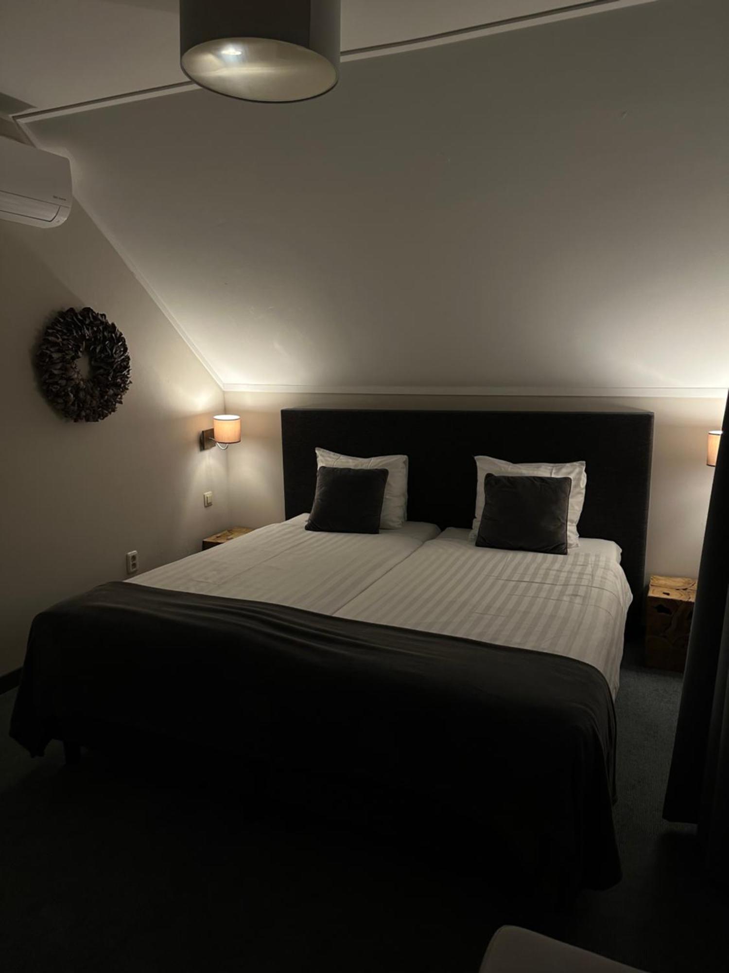 Landhuis Hotel De Hilkensberg Broekhuizen  Kültér fotó